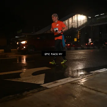 Runner Photo 7718164
