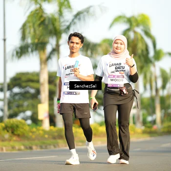 Runner Photo 7718175