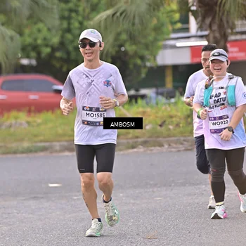 Runner Photo 7718188