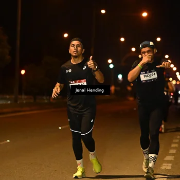 Runner Photo 7718203