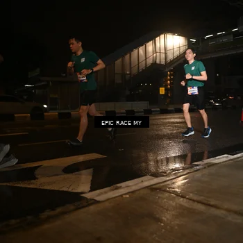 Runner Photo 7718206