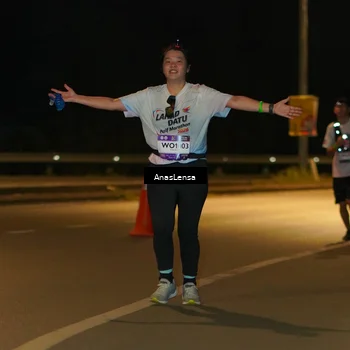 Runner Photo 7718207