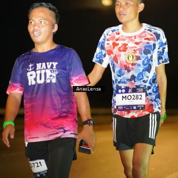 Runner Photo 7718209