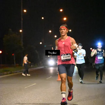 Runner Photo 7718223