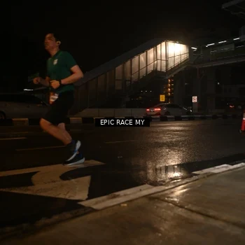 Runner Photo 7718235