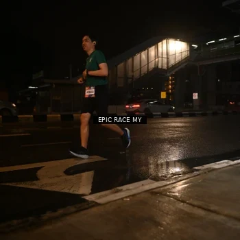 Runner Photo 7718241