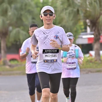 Runner Photo 7718251