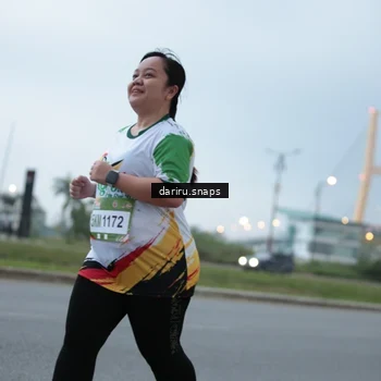 Runner Photo 7718252