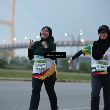 Runner Photo 7718253