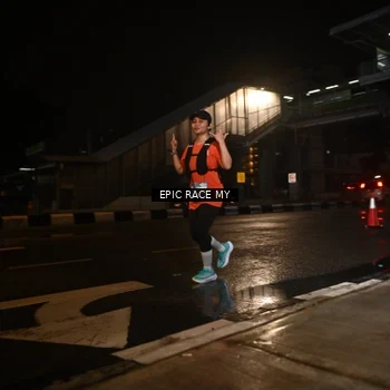 Runner Photo 7718260