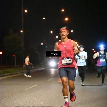 Runner Photo 7718261