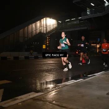 Runner Photo 7718267
