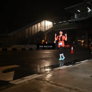 Runner Photo 7718269
