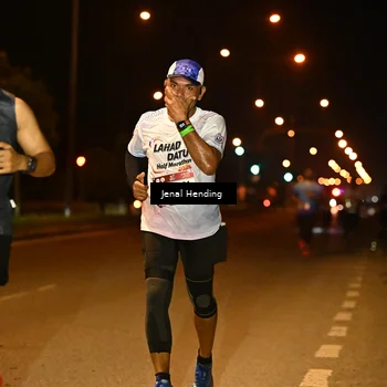 Runner Photo 7718276