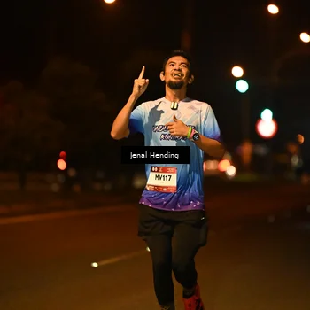Runner Photo 7718296