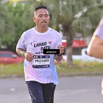 Runner Photo 7718301