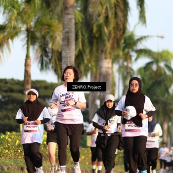 Runner Photo 7718356