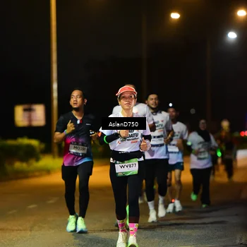 Runner Photo 7718374