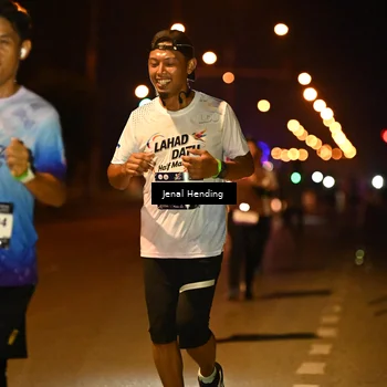 Runner Photo 7718391