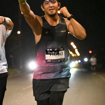 Runner Photo 7718393