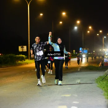 Runner Photo 7718396
