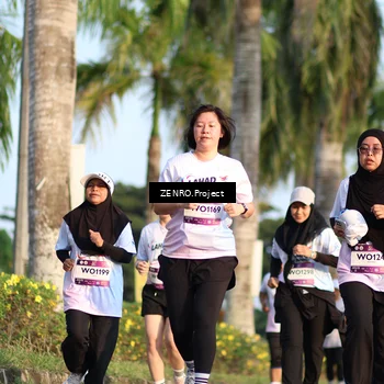 Runner Photo 7718419