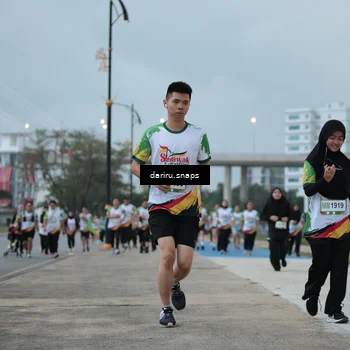 Runner Photo 7718422