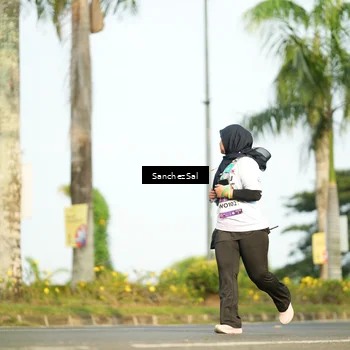 Runner Photo 7718429