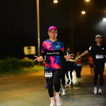 Runner Photo 7718468