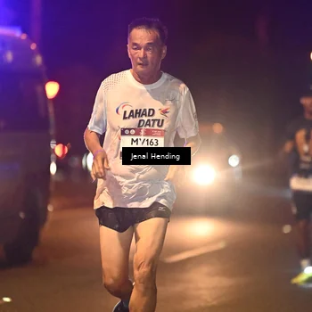 Runner Photo 7718478