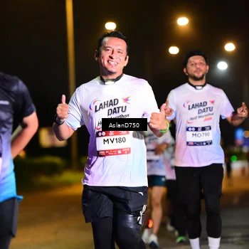 Runner Photo 7718484