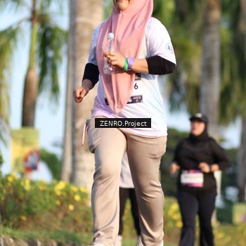 Runner Photo 7718486