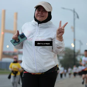 Runner Photo 7718487