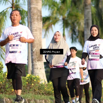 Runner Photo 7718493