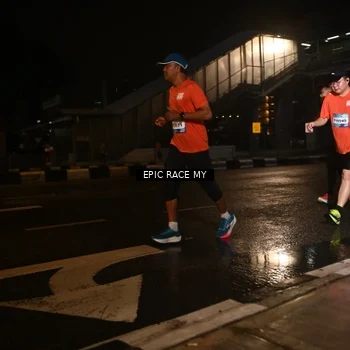 Runner Photo 7718539