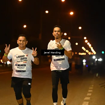 Runner Photo 7718566