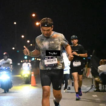 Runner Photo 7718574