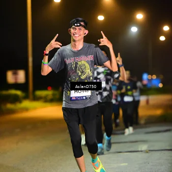 Runner Photo 7718578