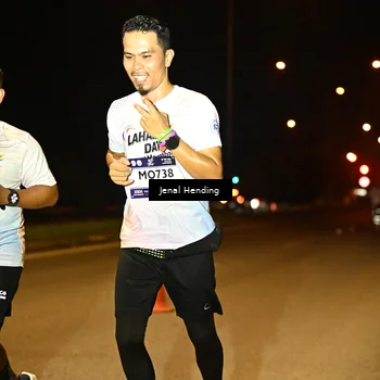 Runner Photo 7718614