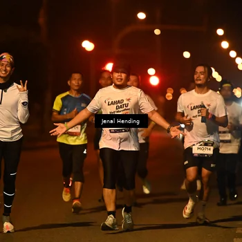 Runner Photo 7718619