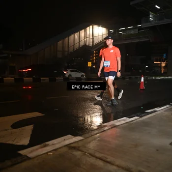 Runner Photo 7718623