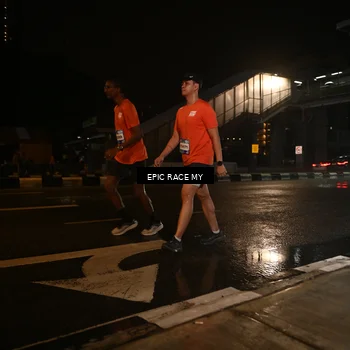 Runner Photo 7718635