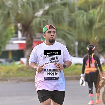 Runner Photo 7718641