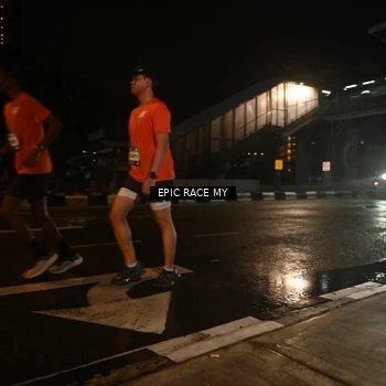 Runner Photo 7718646