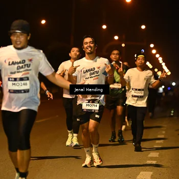 Runner Photo 7718651