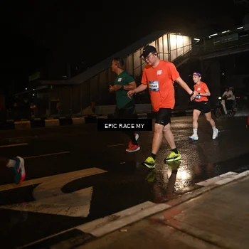 Runner Photo 7718669