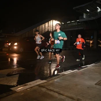 Runner Photo 7718701