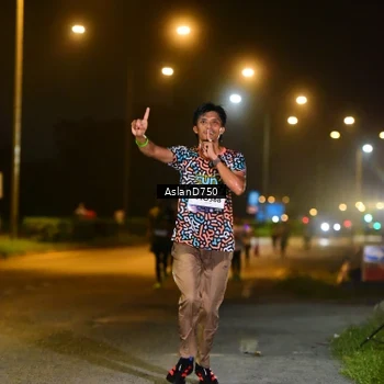Runner Photo 7718728