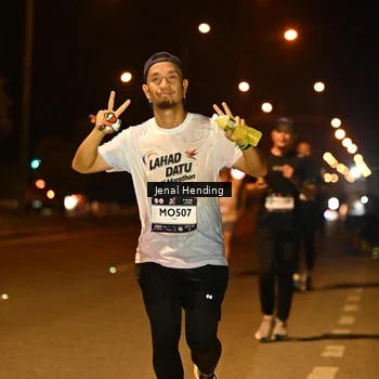 Runner Photo 7718734
