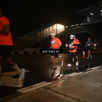 Runner Photo 7718758